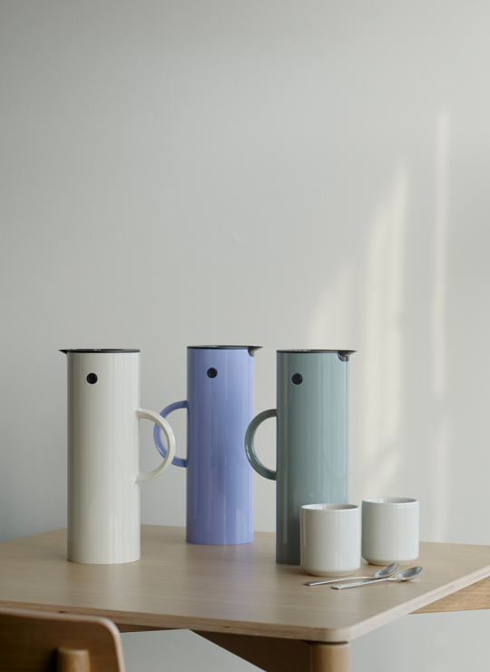 em77-vacuum-jugs-stelton