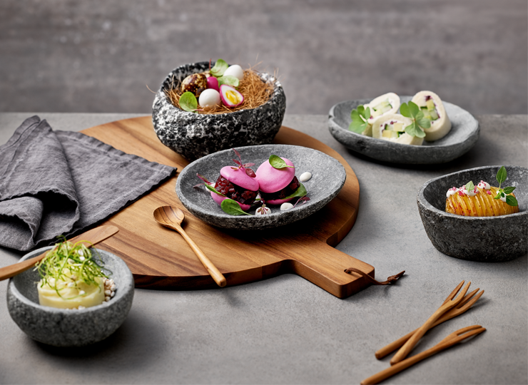 natural-stone-dishes-playground